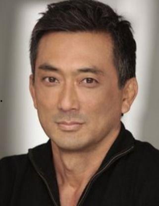 演员高奇,光影交织下的演艺人生