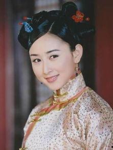 演员胡静近照,岁月静好，优雅依旧