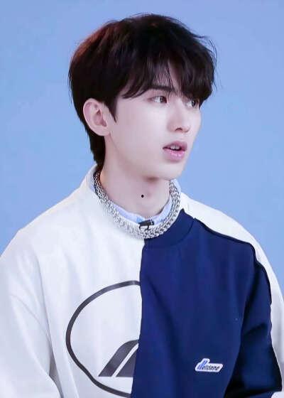 带坤的图片,带坤图片背后的故事与启示