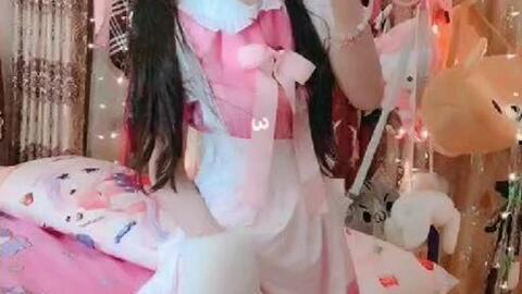 极品网红萝莉免费,免费体验网红风采